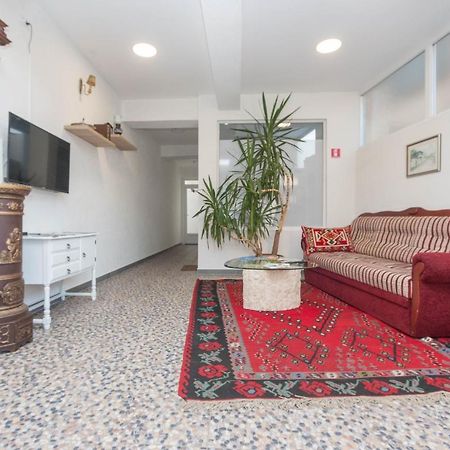 Apartments "Tuffo" SJJ Exterior photo